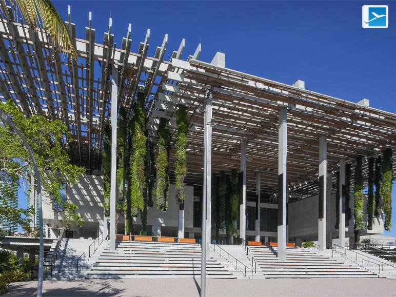 Pérez Art Museum Miami:(PAMM)